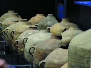 Ceramic storage vessels